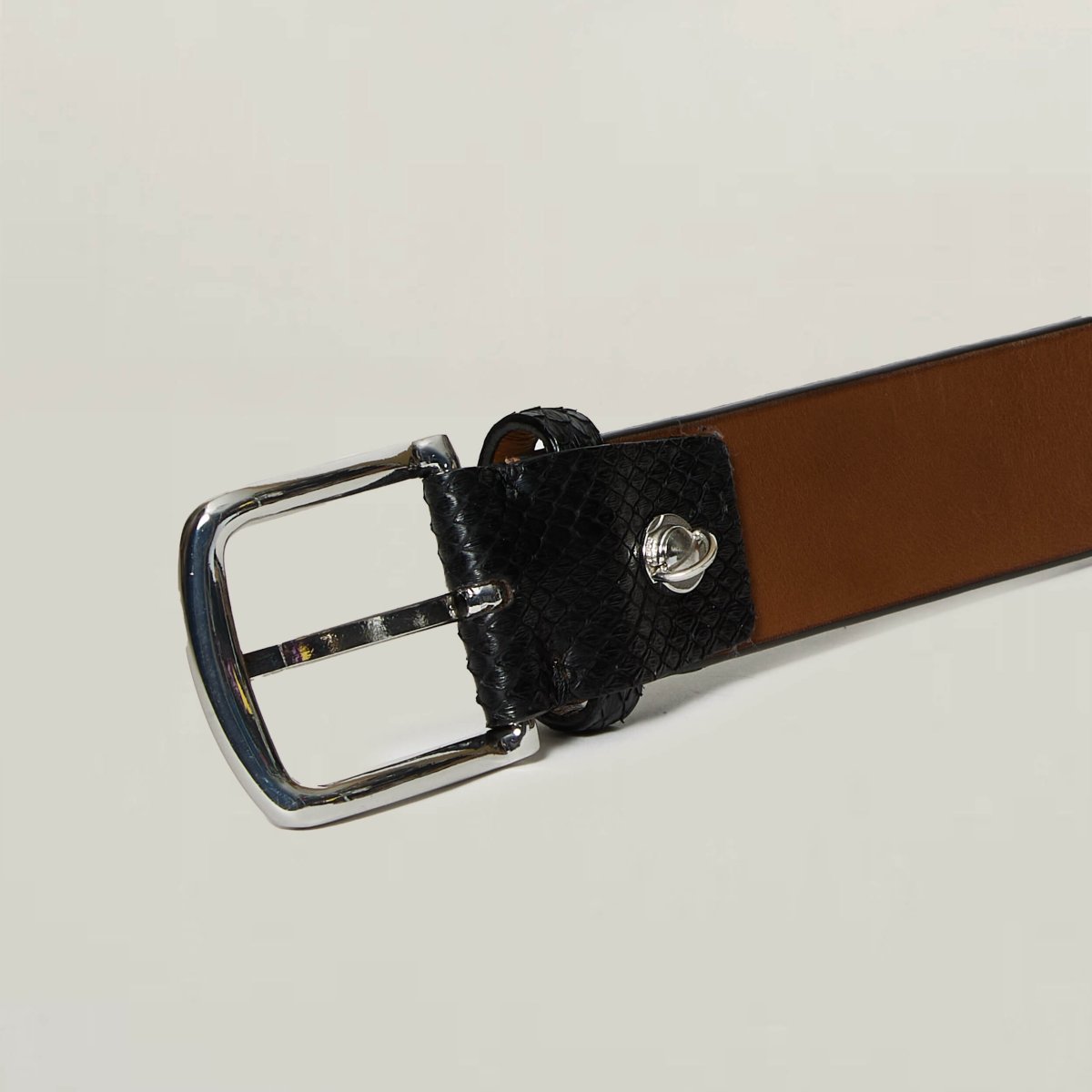 Fibbia Iside e cintura in pelle stampa coccodrillo 40mm - immagine 5
